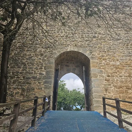 Дом отдыха Sunflower Castle View In *