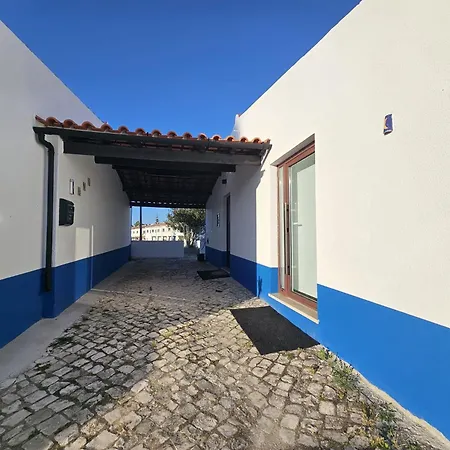 Sunflower Castle View In Дом отдыха Обидуш